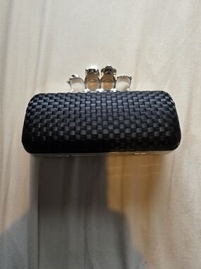 Black Woven Ring-Clasp Evening Clutch